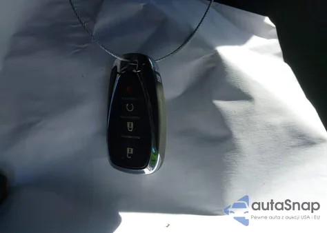 2022 Chevrolet Trailblazer Awd Rs z USA, uszkodzony, nr VIN KL79MUSLXNB032036